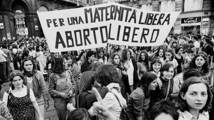 aborto07-kB0C-U1070389699602i2C-1024x576@LaStampa.it